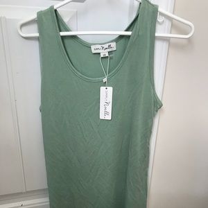 Women’s size small boutique green tank top